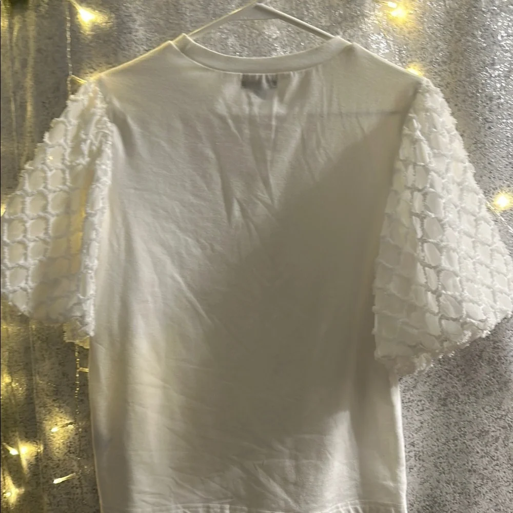 Ontwelfth White Puff Sleeve Ruffled T-Shirt